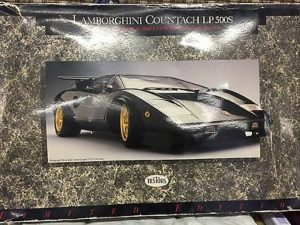 1/12 Lamborghini Countach LP 500S Scale Model - Testors Limited Edition