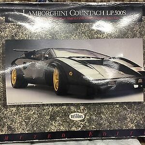 1/12 Lamborghini Countach LP 500S Scale Model - Testors Limited Edition